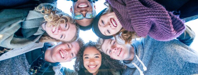 groupe d'adolescents
